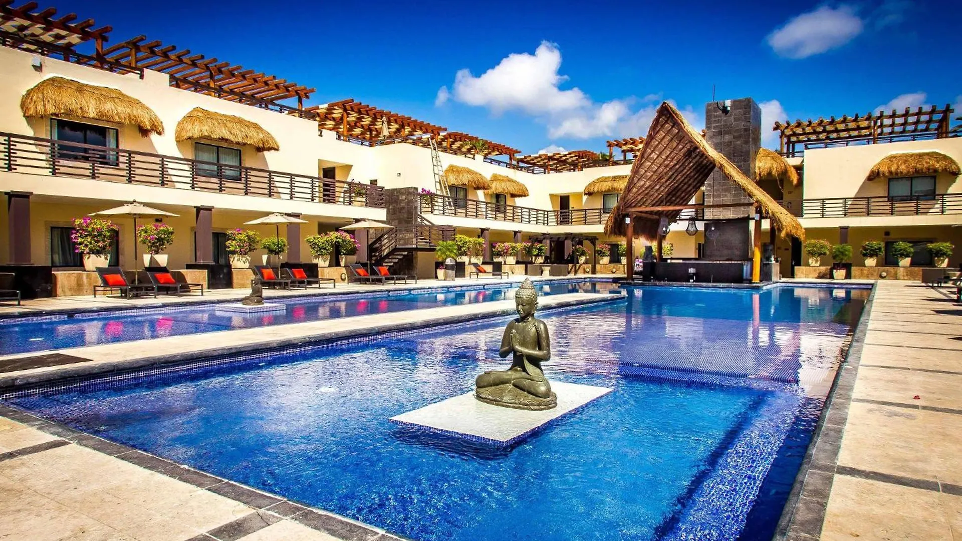 Aldea Beachside Condo By Bvr kontakter